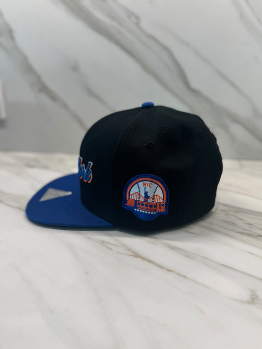 New York Manhattan Snapback Cap Structured Crown, Adjustabl