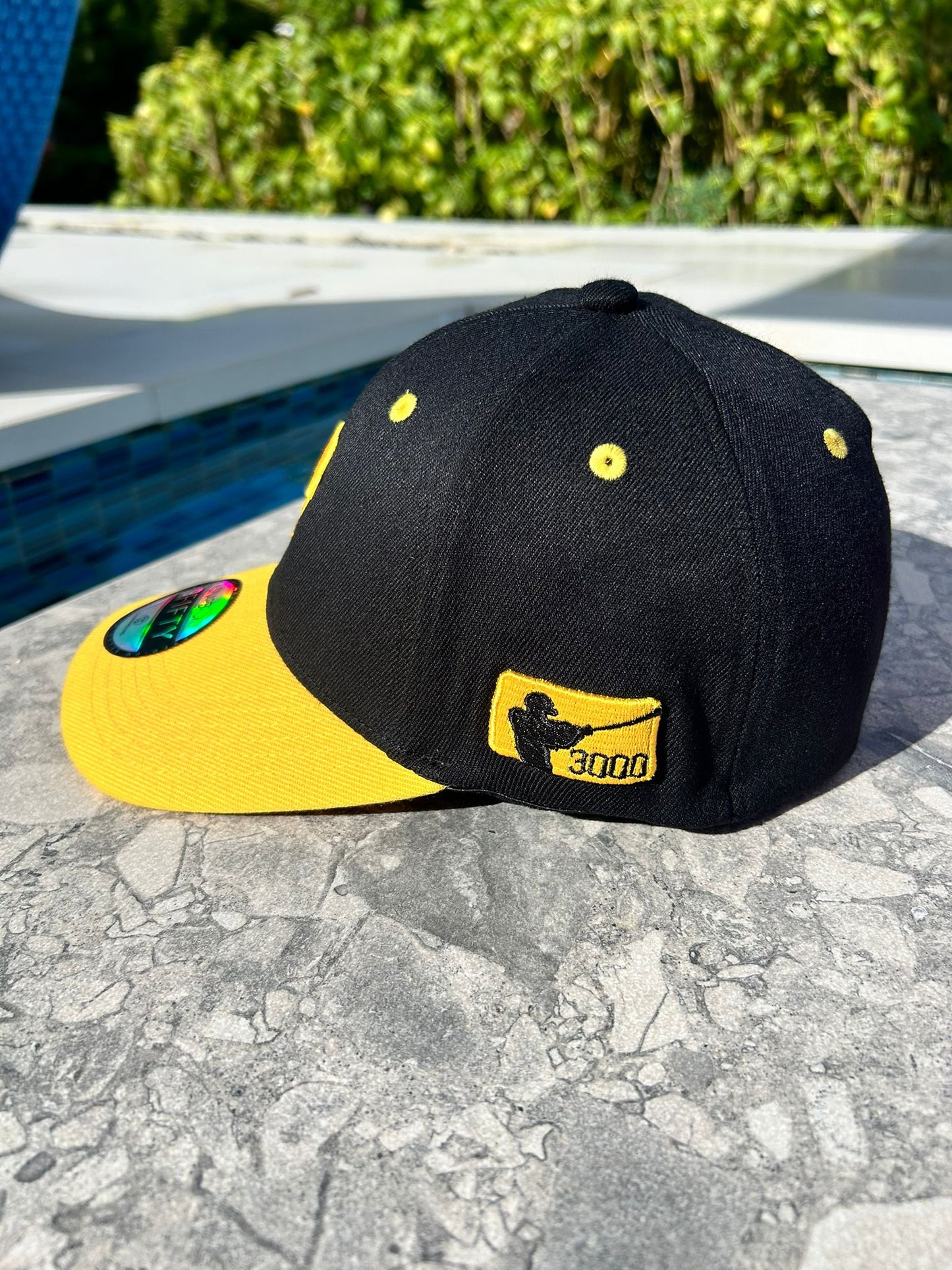 Clemente Baseball Cap – Black and Yellow GOAT Tribute Cap
