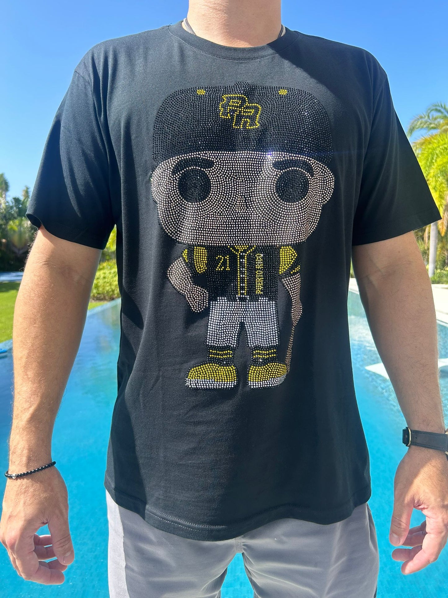 Big Headz 21 PR Rhinestone T-Shirt – Limited Edition Puerto Rico Baseball Tribute