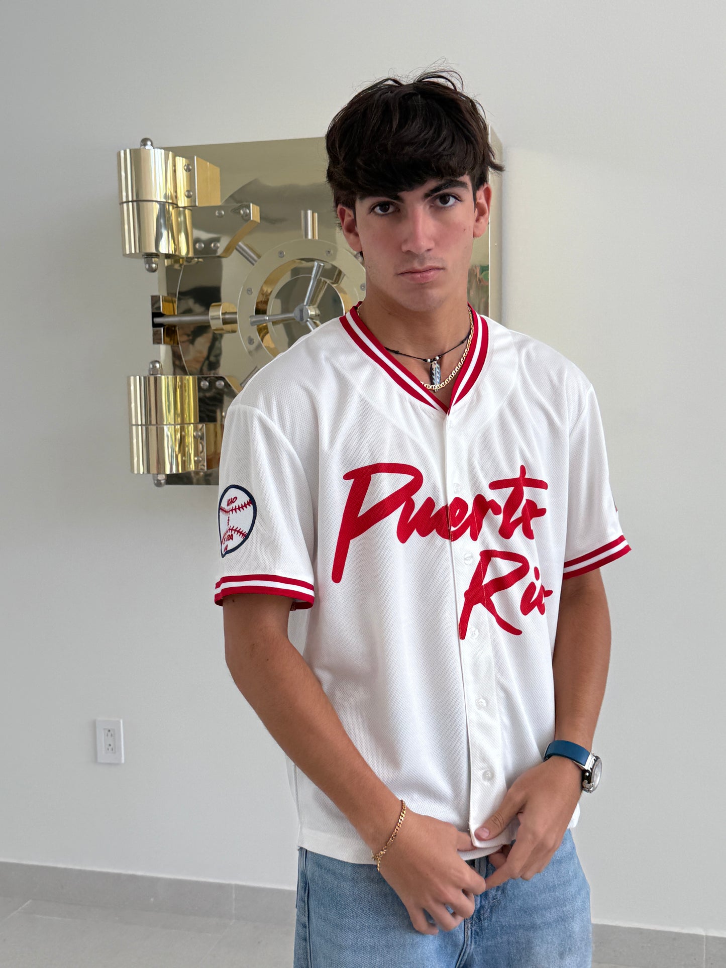 PR Es Otra Cosa™
Puerto Rico Baseball Jersey – Lightweight Button-Up Jersey