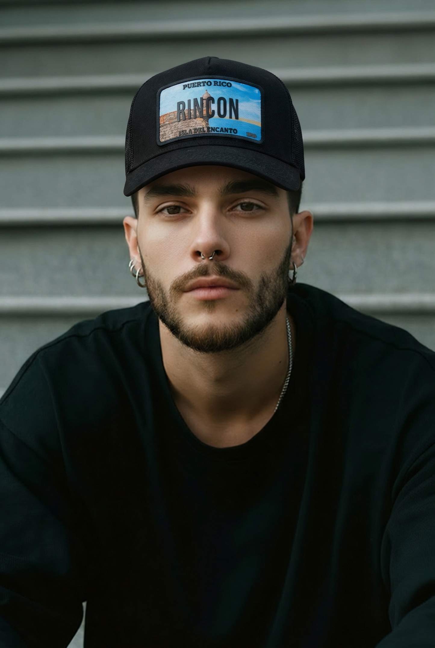 Puerto Rico Curved Brim Snapback Trucker Hat – Mesh Back, Leather License-Plate Patch, Isla del Encanto