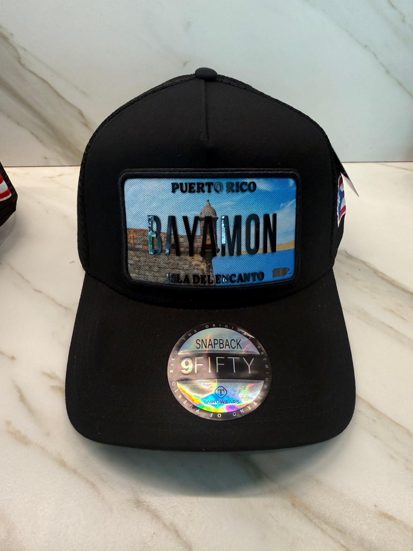 Puerto Rico Curved Brim Snapback Trucker Hat – Mesh Back, Leather License-Plate Patch, Isla del Encanto