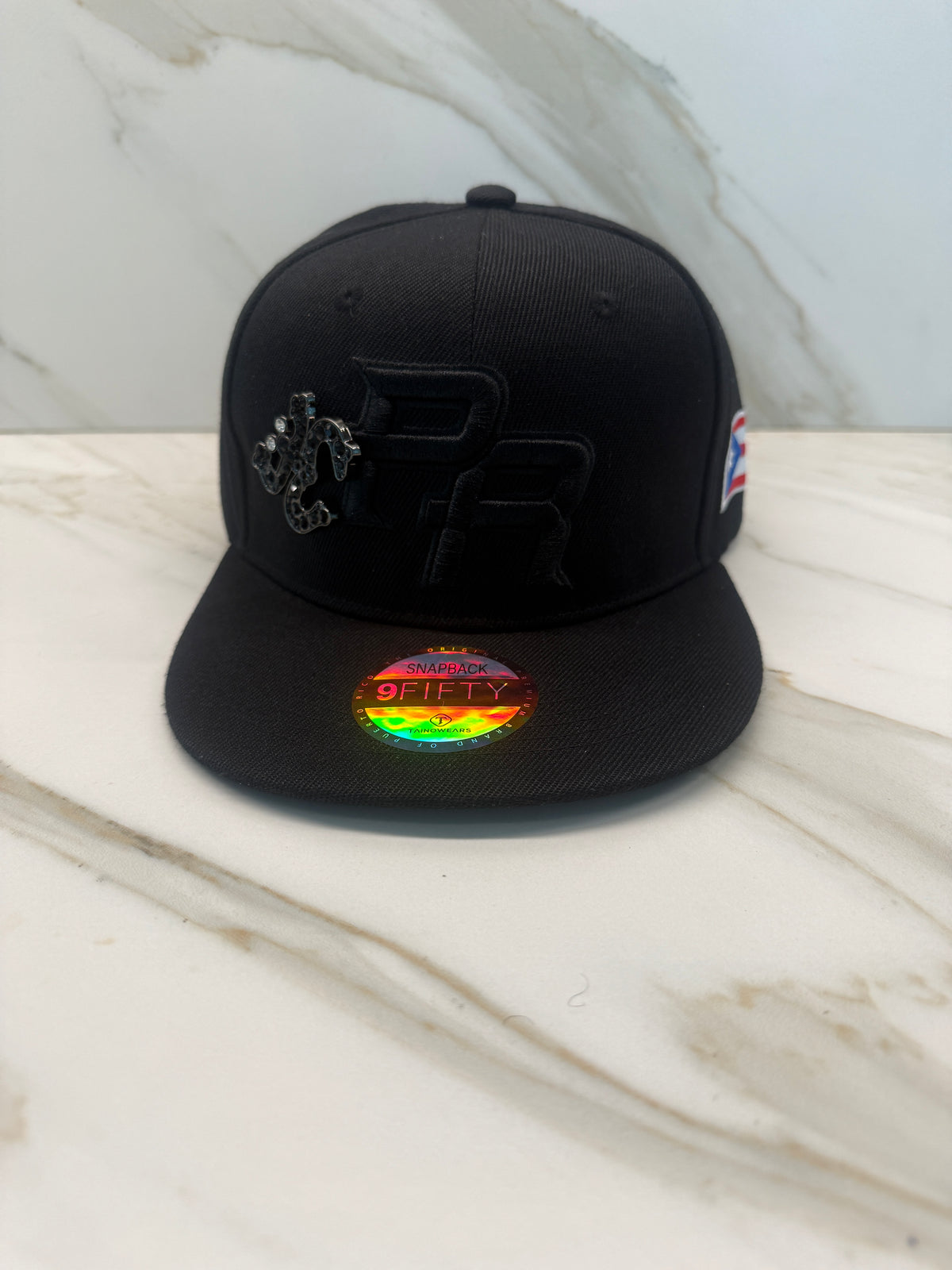 Black Coqui  Diamond Snapback  – Metal Stone Enamel Pin