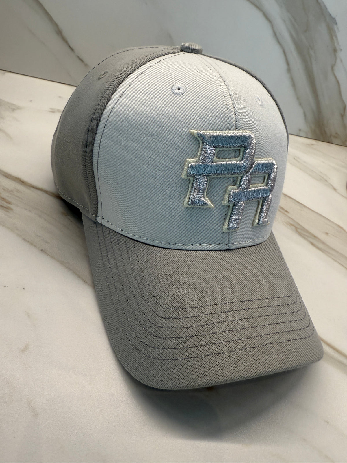 Puerto Rico PR Off-White Curved Brim Hat – Silver Embroidered Adjustable Cap
