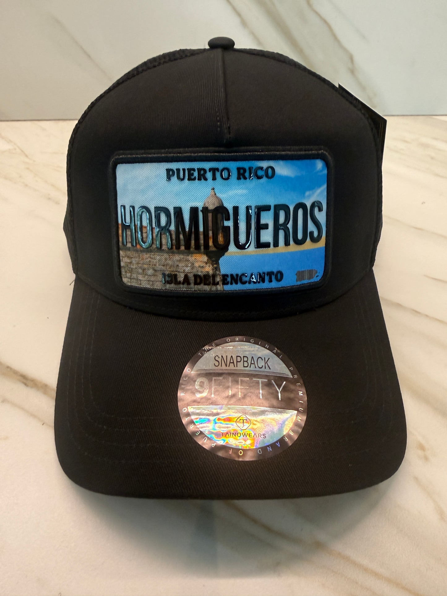 Puerto Rico Curved Brim Snapback Trucker Hat – Mesh Back, Leather License-Plate Patch, Isla del Encanto