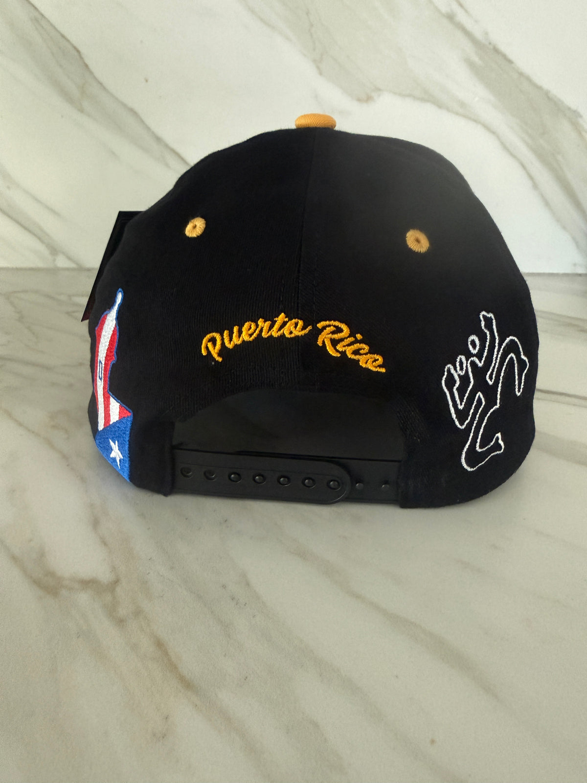 Puerto Rico PR Curved Brim Snapback Hat – Black & Gold Embroidered
