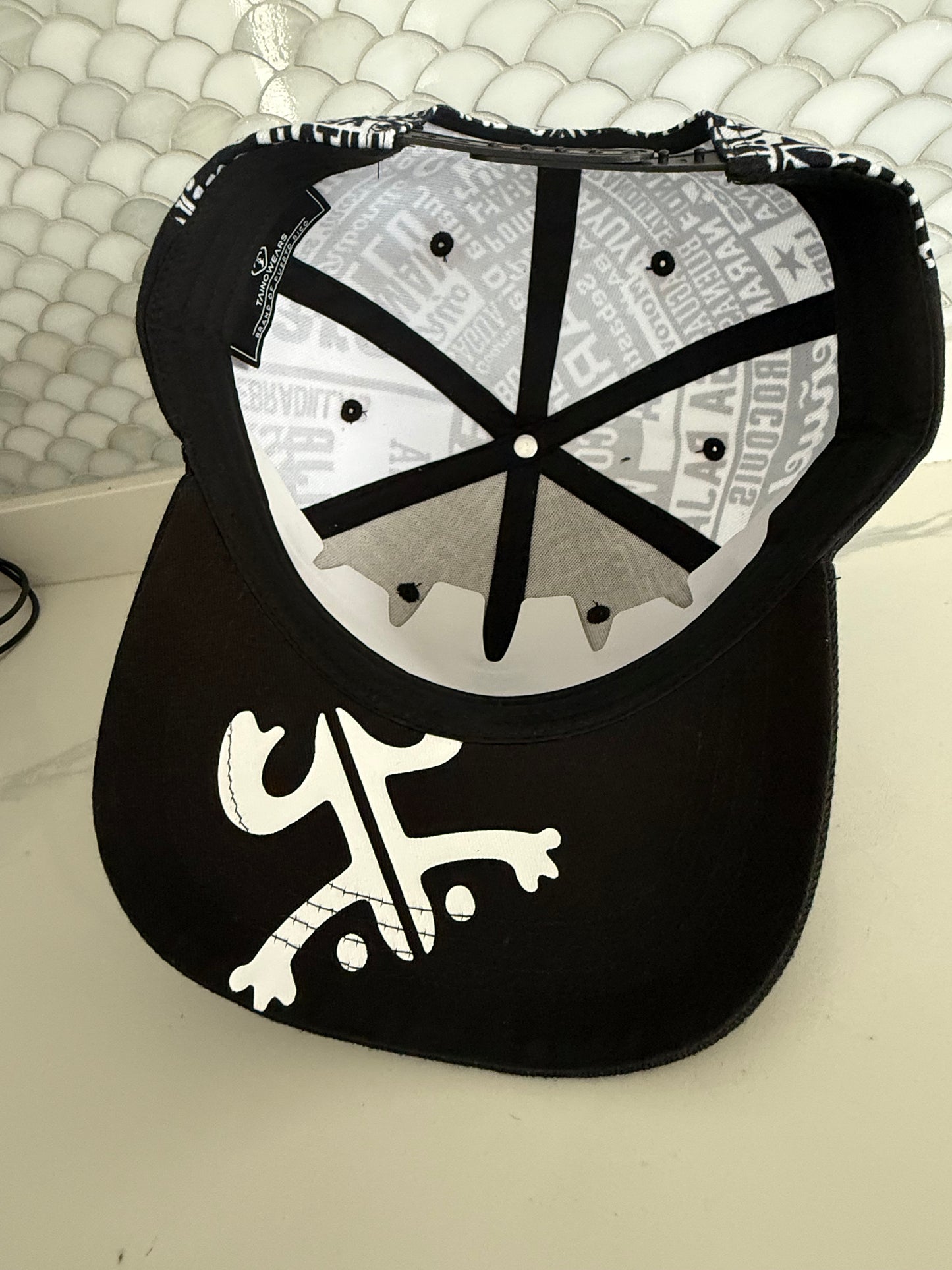 Puerto Rico 78 Pueblos Curved Brim Snapback Hat