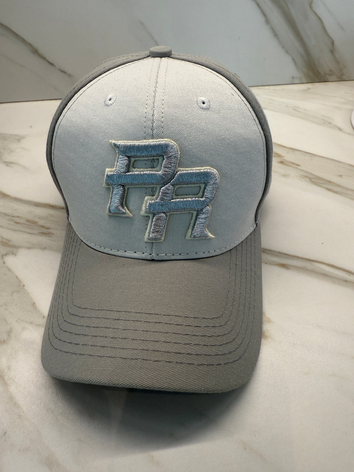 Puerto Rico PR Off-White Curved Brim Hat – Silver Embroidered Adjustable Cap