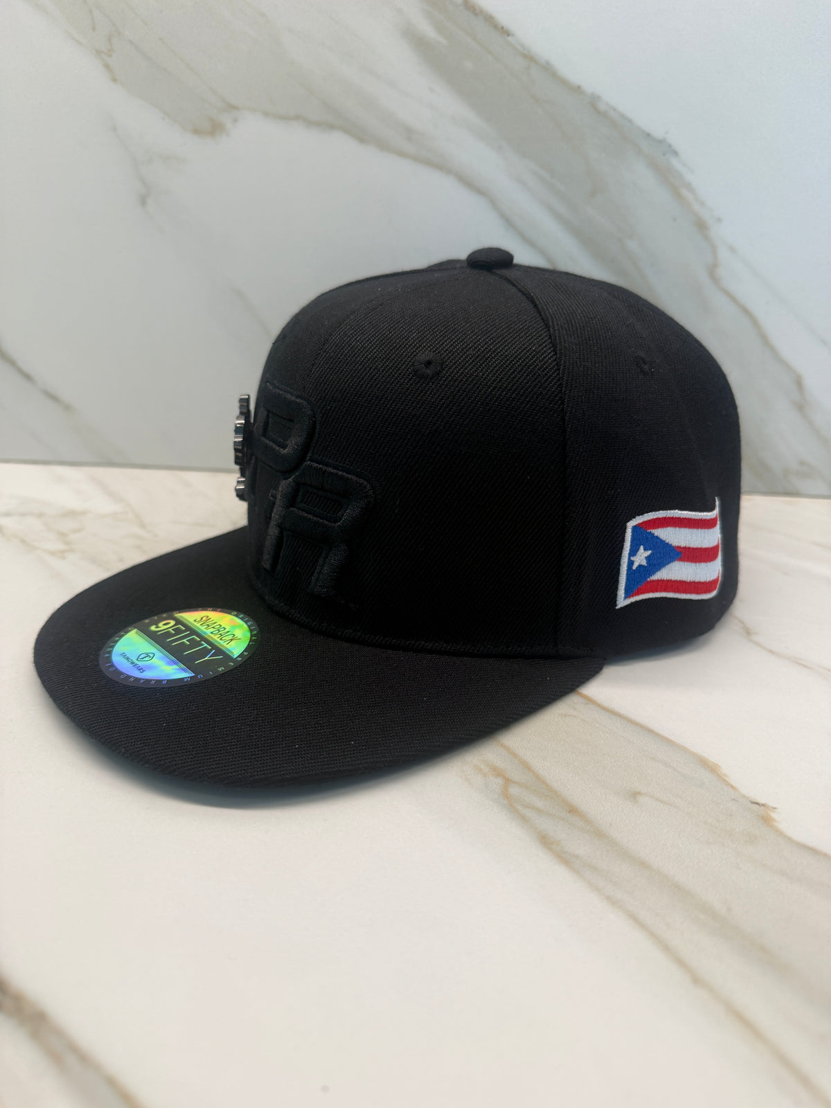Black Coqui  Diamond Snapback  – Metal Stone Enamel Pin