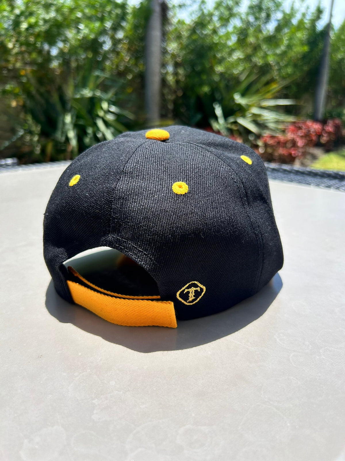 Puerto Rico 21 Curved Brim Cap – Black Crown, Yellow Brim | Tainowears®