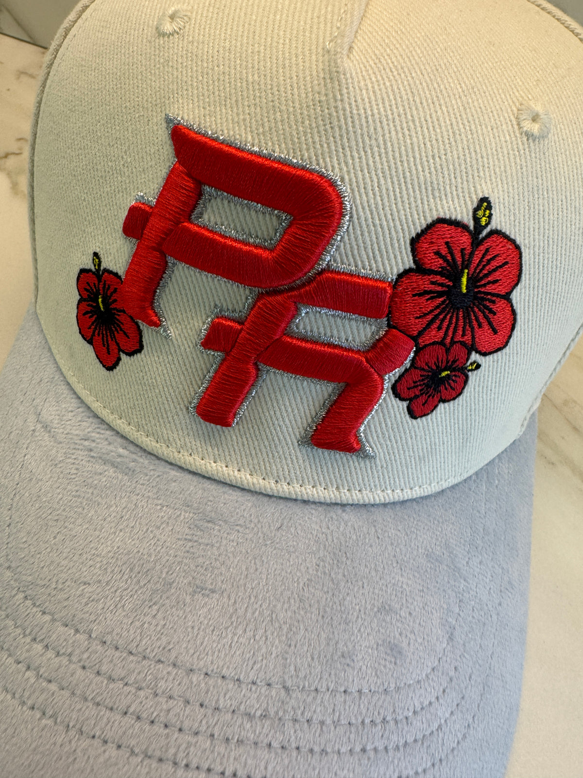 Puerto Rico  Encanto PR Flor de Isla  PR Velvet Collection ivory Sylver