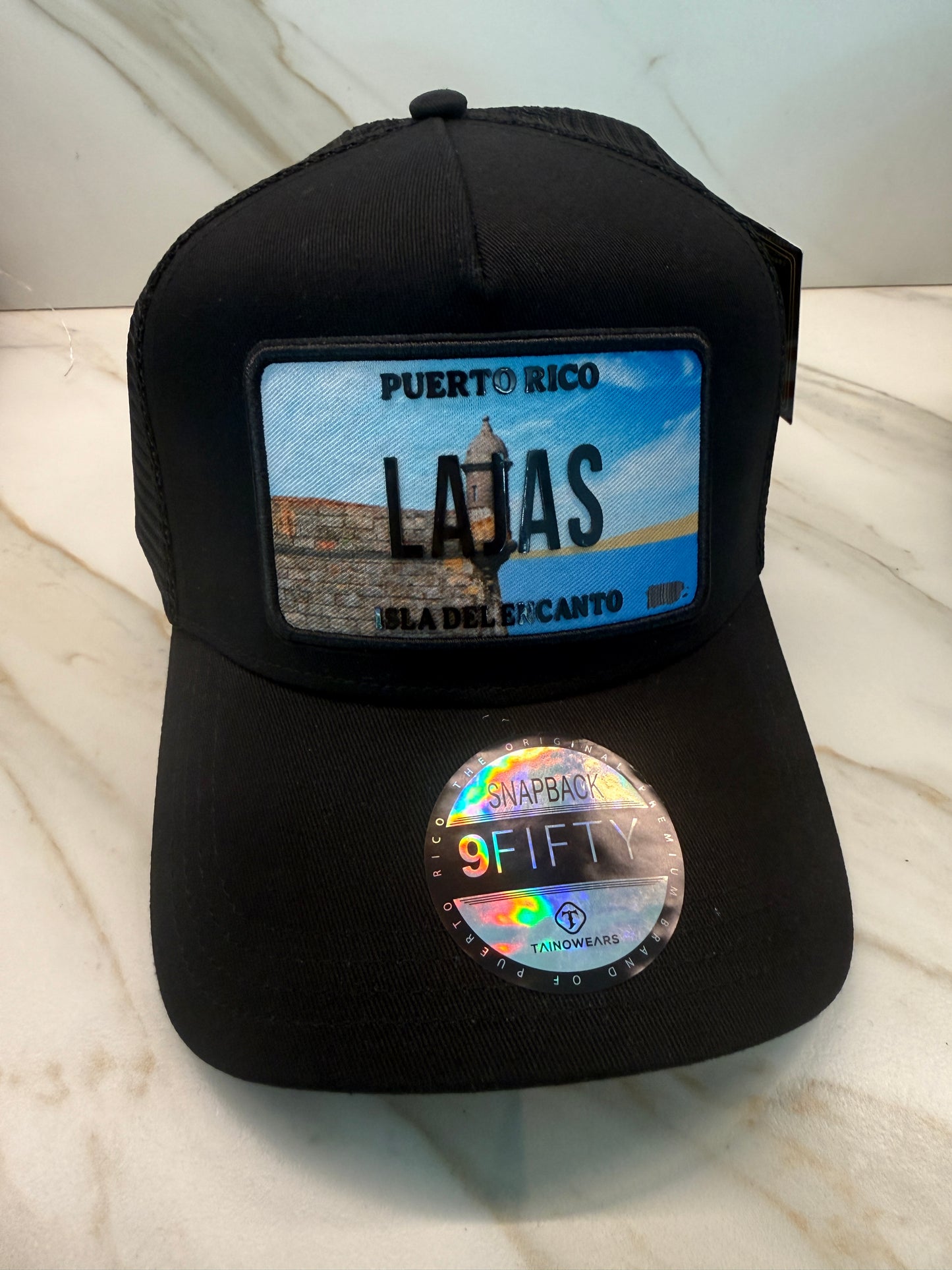 Puerto Rico Curved Brim Snapback Trucker Hat – Mesh Back, Leather License-Plate Patch, Isla del Encanto