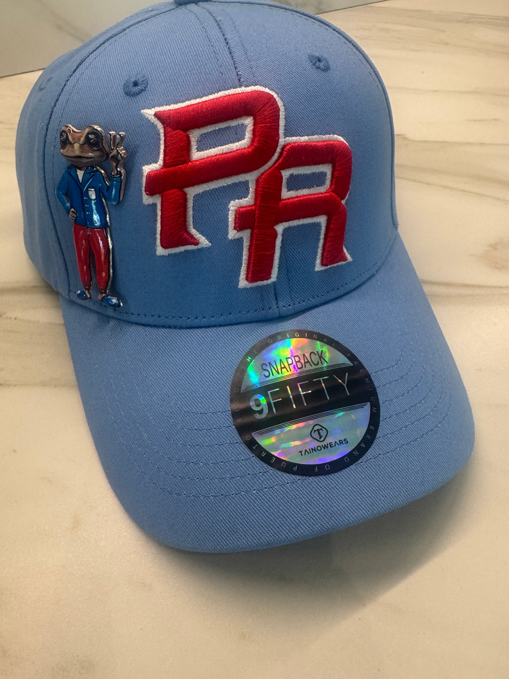 Puerto Rico Bandera Boricua with Sapo Pin Cap