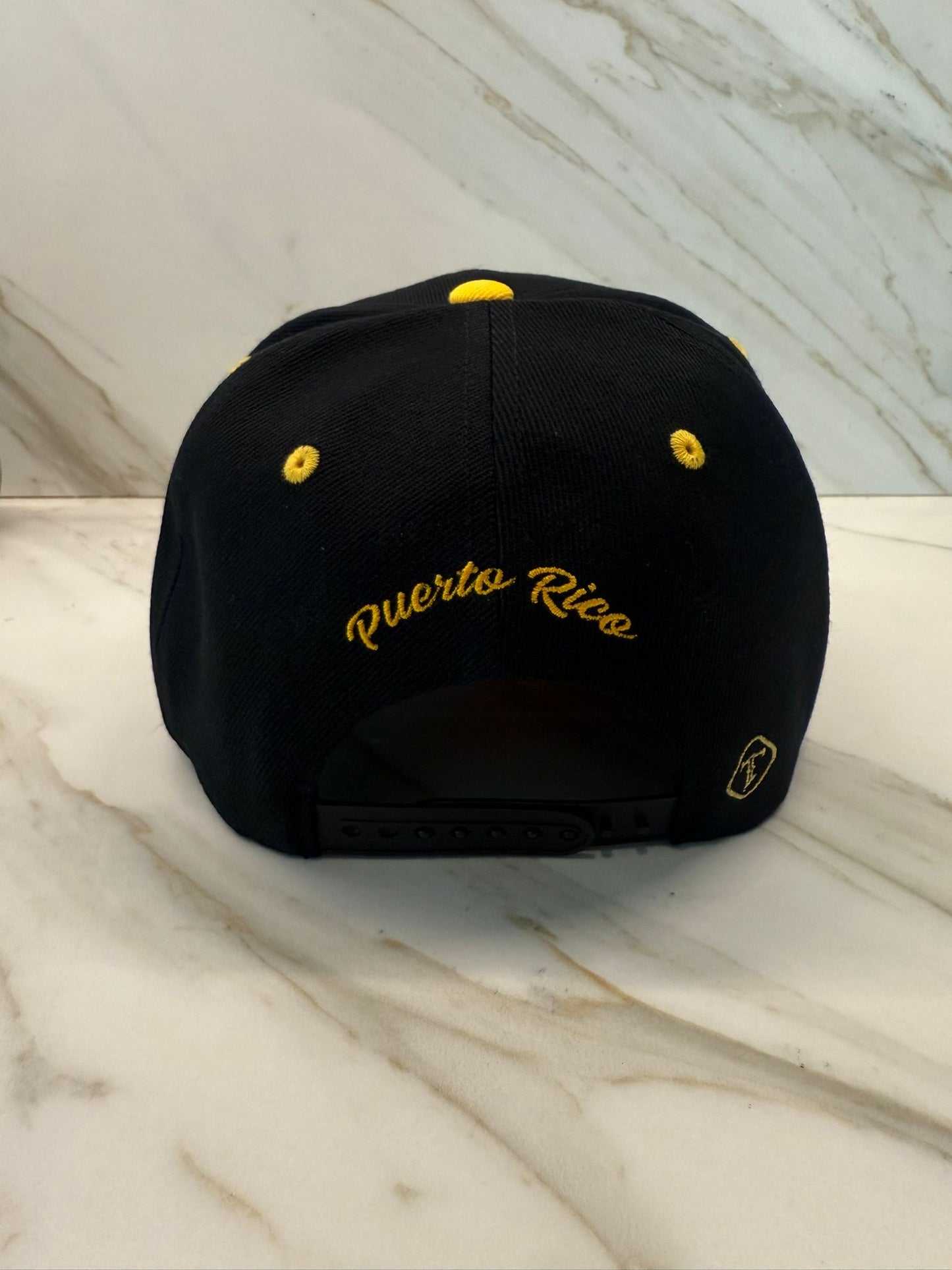 Puerto Rico PR 5D Embroidered Snapback – Curved Brim Black/Yellow