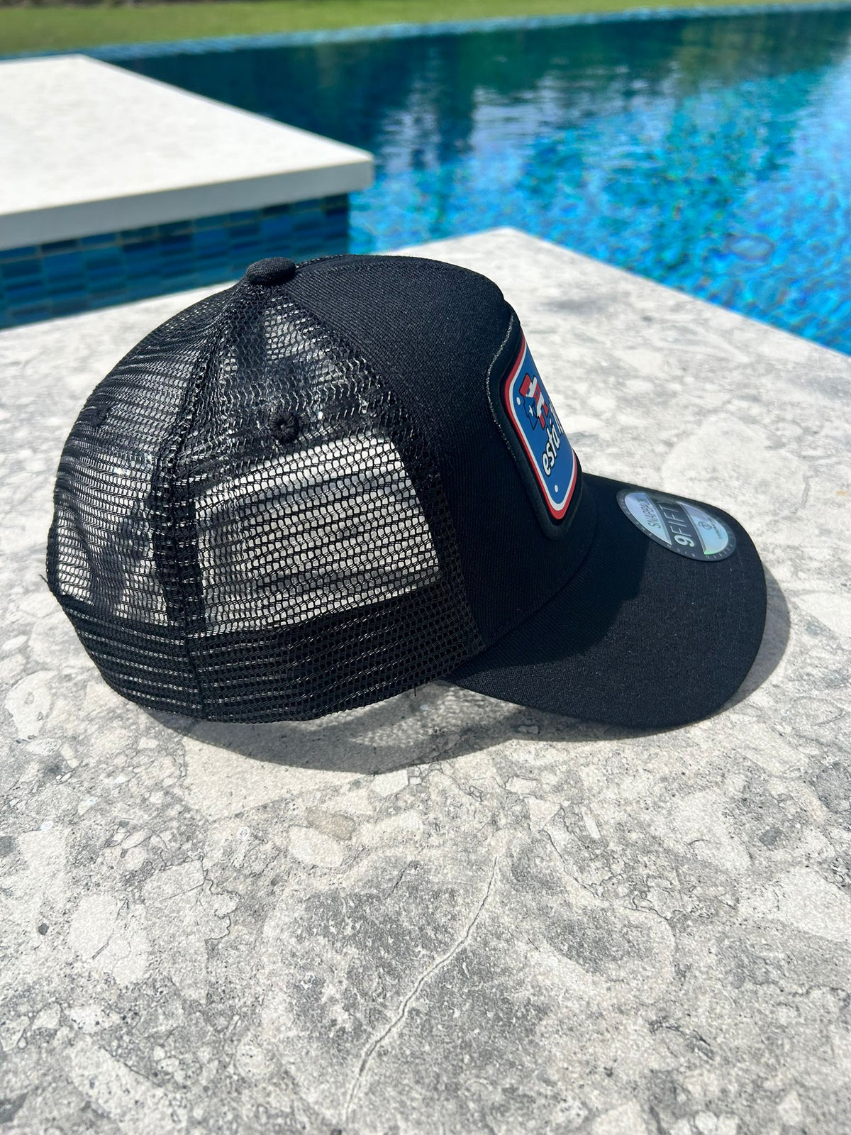 Puerto Rico Trucker Hat – Black Mesh Cap with Bright TPU PR Plate | Tainowears®