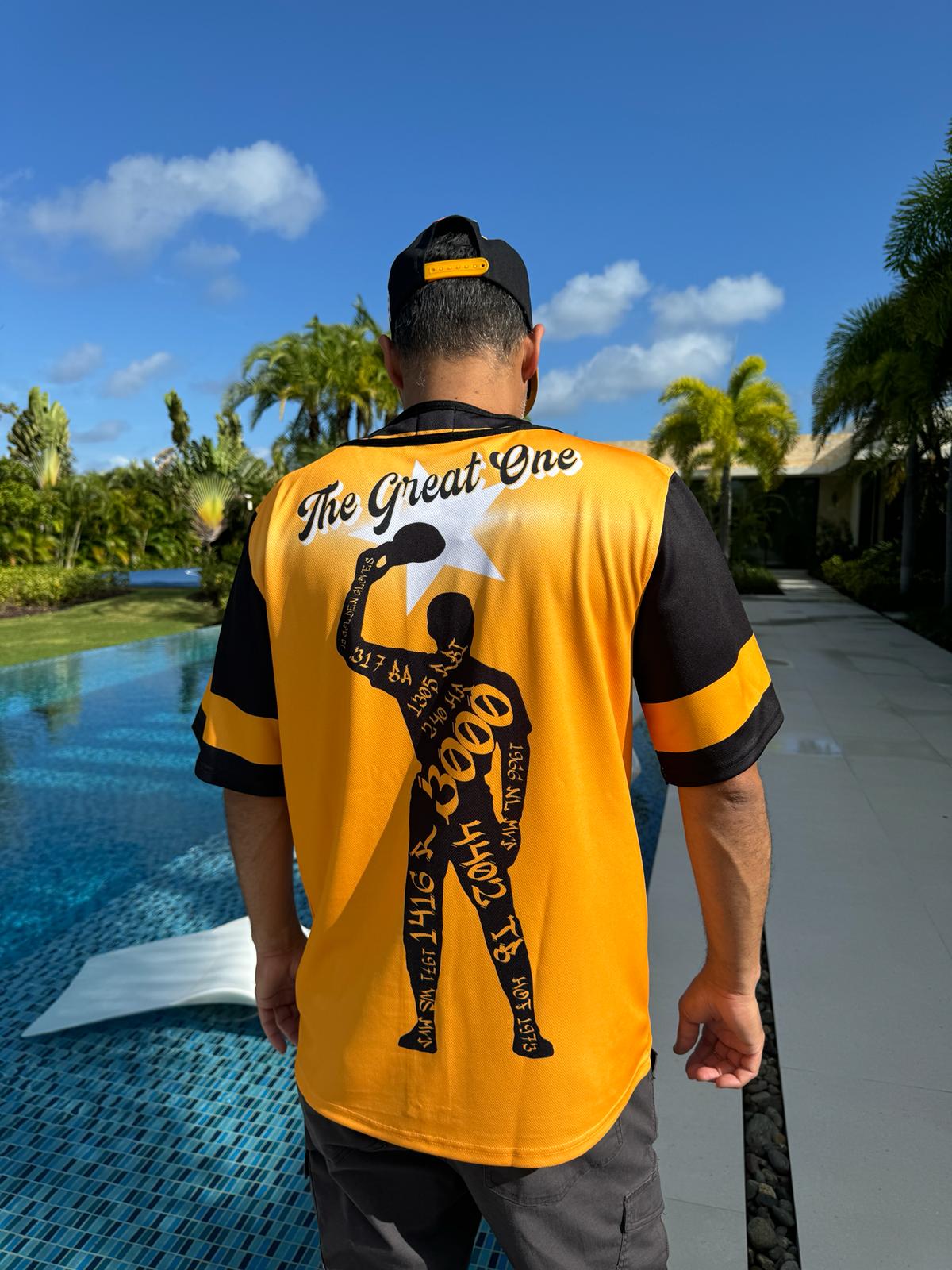 Roberto Clemente yellow 3000 hits 