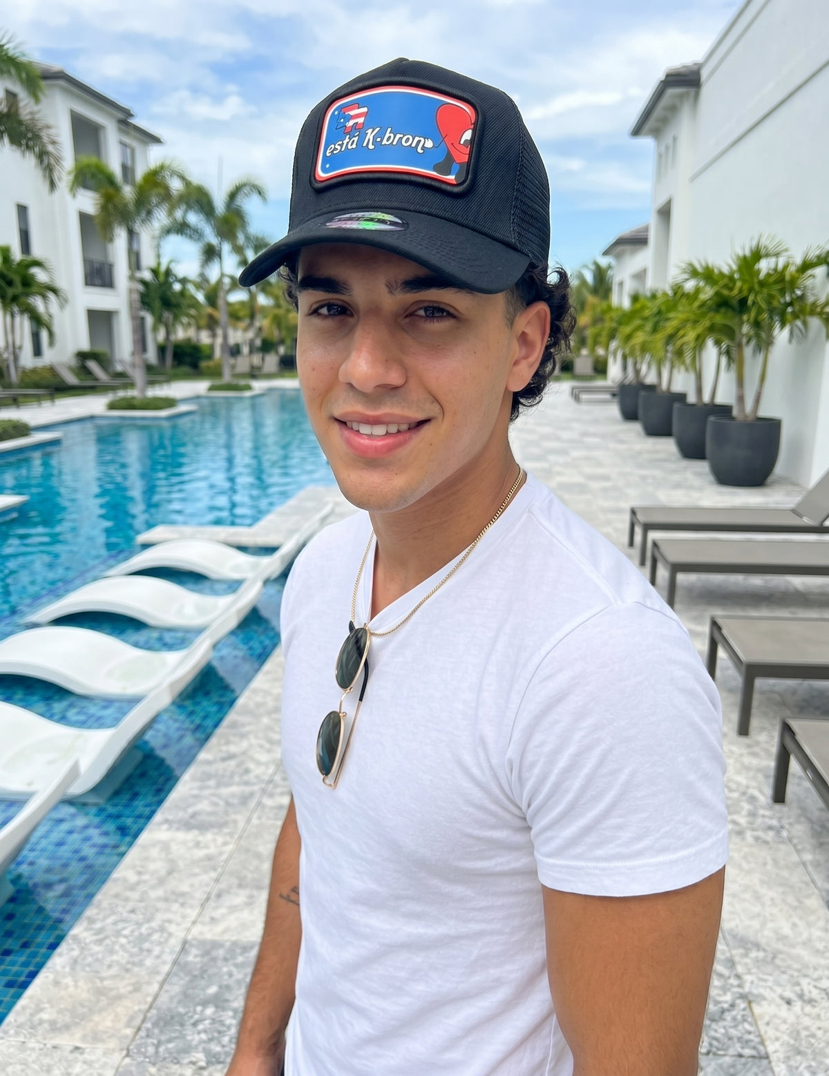 Puerto Rico Trucker Hat – Black Mesh Cap with Bright TPU PR Plate | Tainowears®